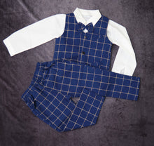 Load image into Gallery viewer, Boy&#39;s Plaid Suit Set
